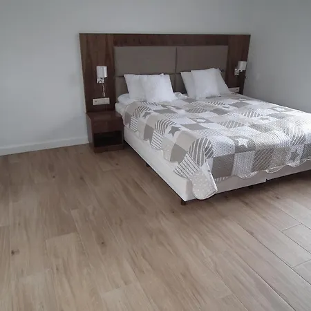 Pod Modrzewiami Lejlighed