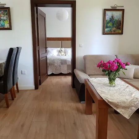 Pod Modrzewiami Lejlighed *